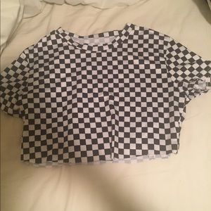 Cheekard cropped tee